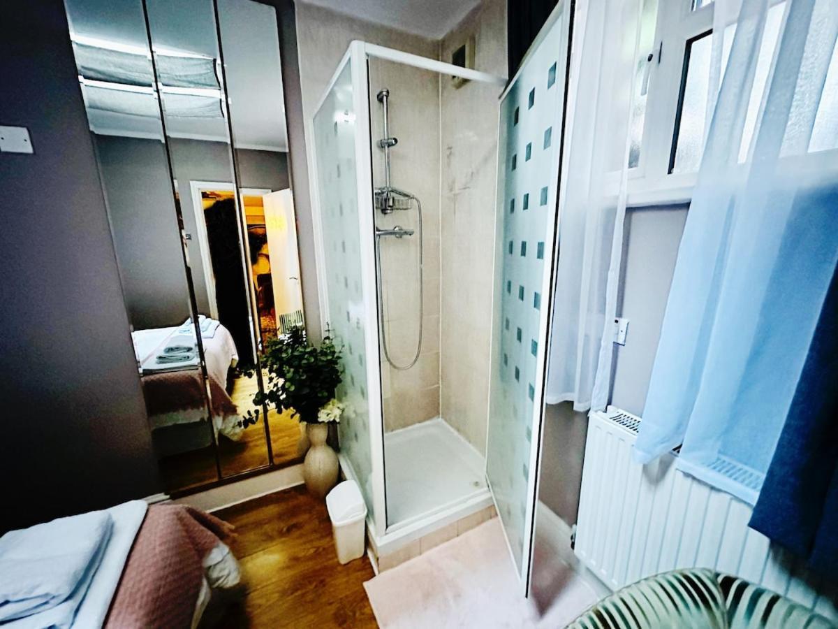 Stylish Unit, Heart Of Bayswater Apartment